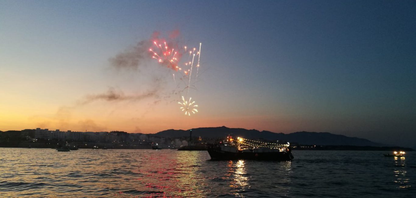 Les Festes de Sant Pere recuperen tradicions i omplen el port de música, gastronomia i ambient mariner